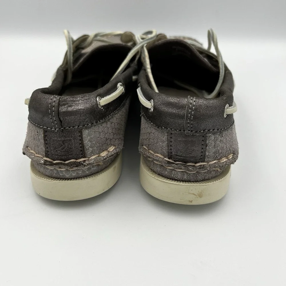 Sperry Angelfish Silver Metallic Leather Boat Shoes W‎ 9M Coastal Marina Preppy